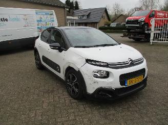dommages fourgonnettes/vécules utilitaires Citroën C3 1.2 PY s&s Feel Ed REST BPM 1300 EURO !!!!! 2019/1