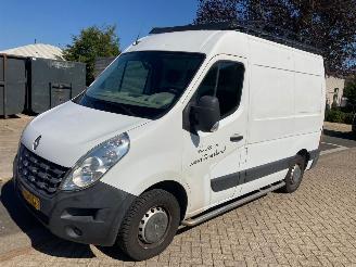 Vaurioauto  commercial vehicles Renault Master T35 2.3 dCi L1H2 | NAP | airco | imperiaal | 2011/5